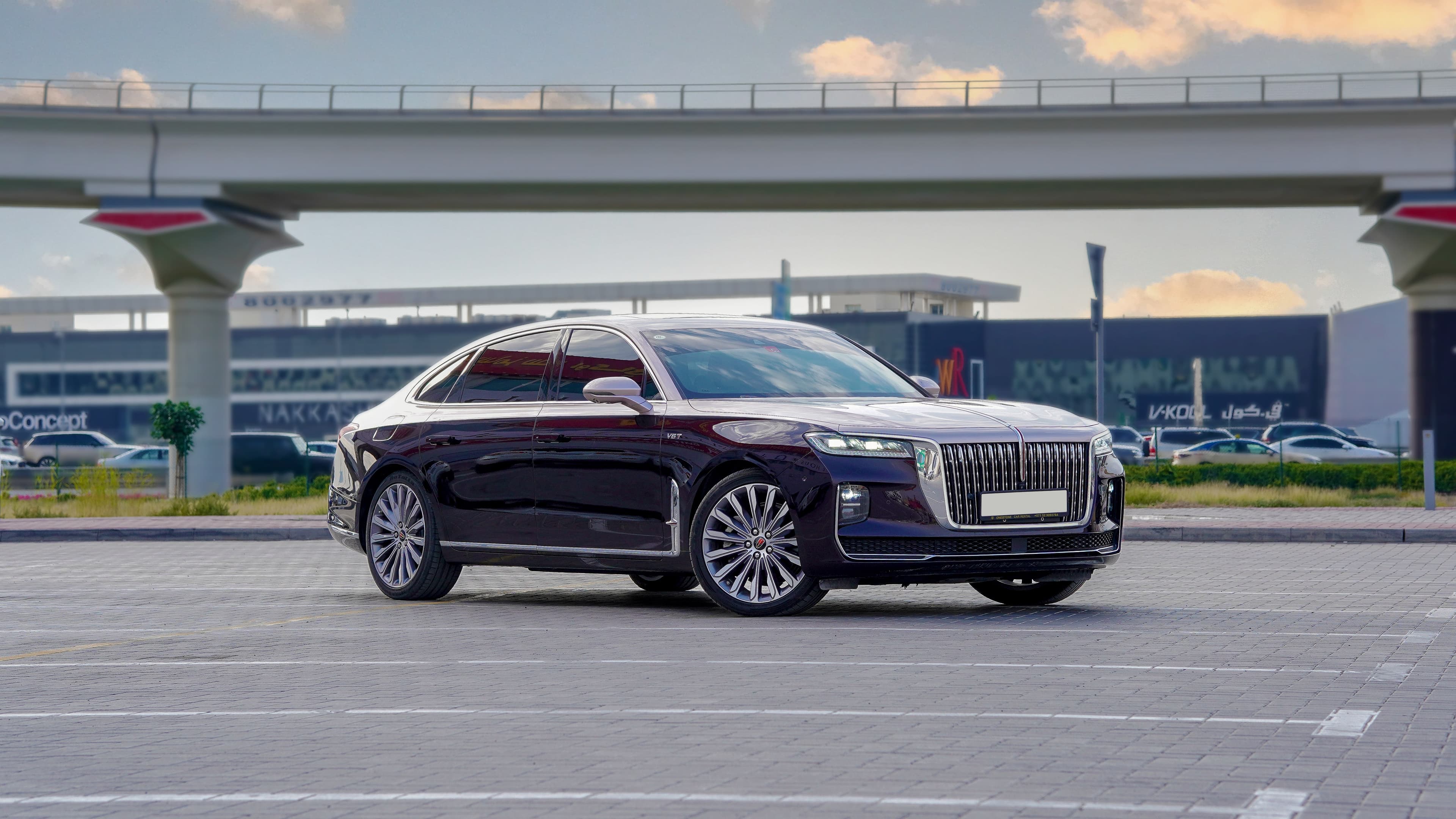 HONGQI H9